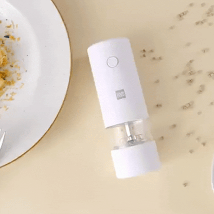 Automatic Salt And Pepper Grinder